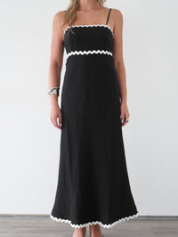 Meadow Midi Dress