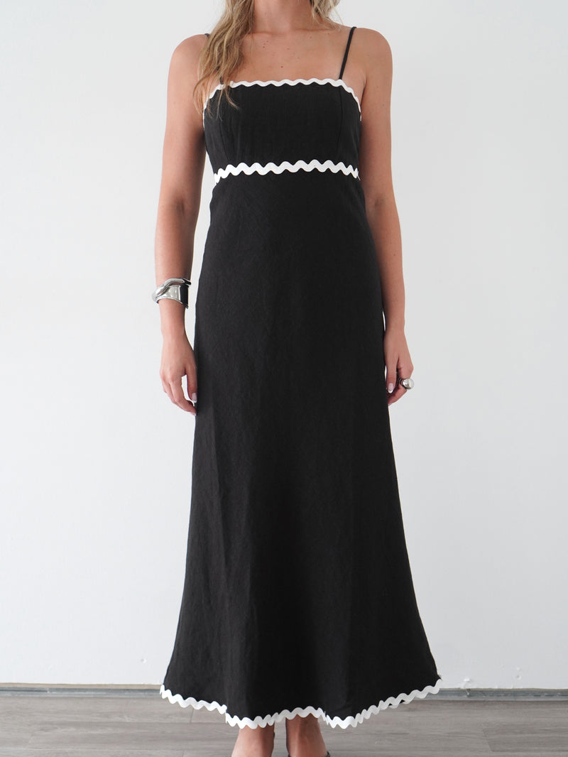 Meadow Midi Dress