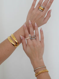 Nelli Ring
