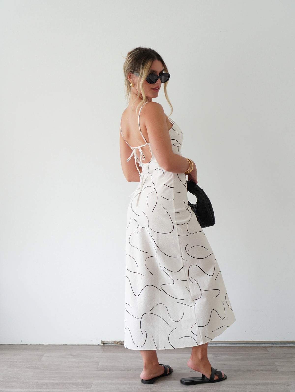 Line Art Linen Midi Dress